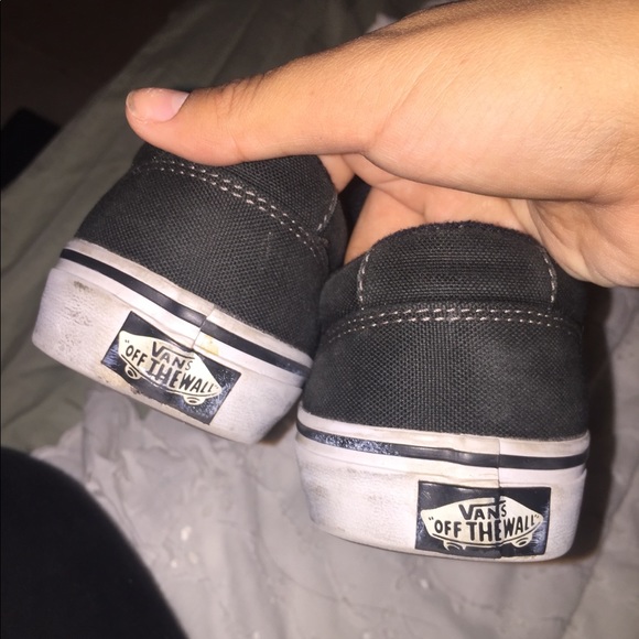 Unisex vans shoes😍 - Picture 2 of 4